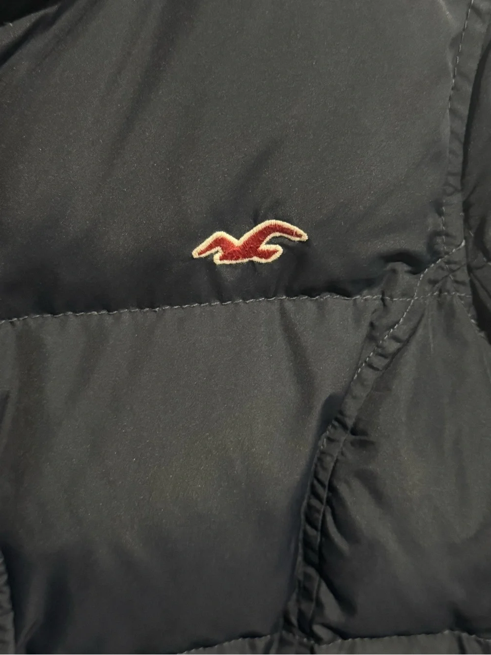 Hollister Navy Quilted Puffer Jacket with Plaid Lining